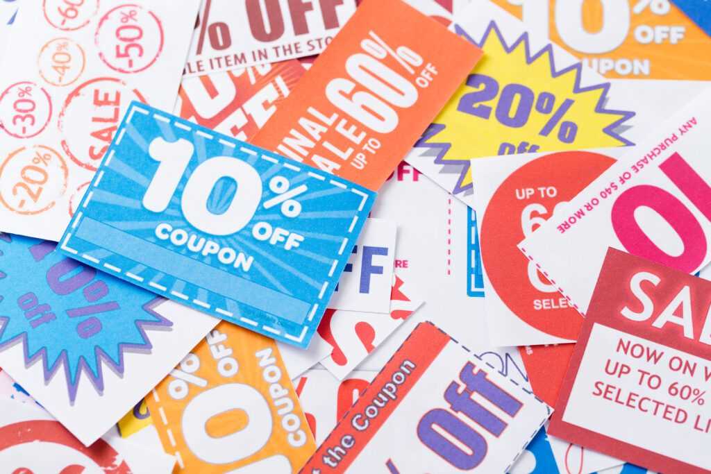 e-commerce holiday shopping coupon discount