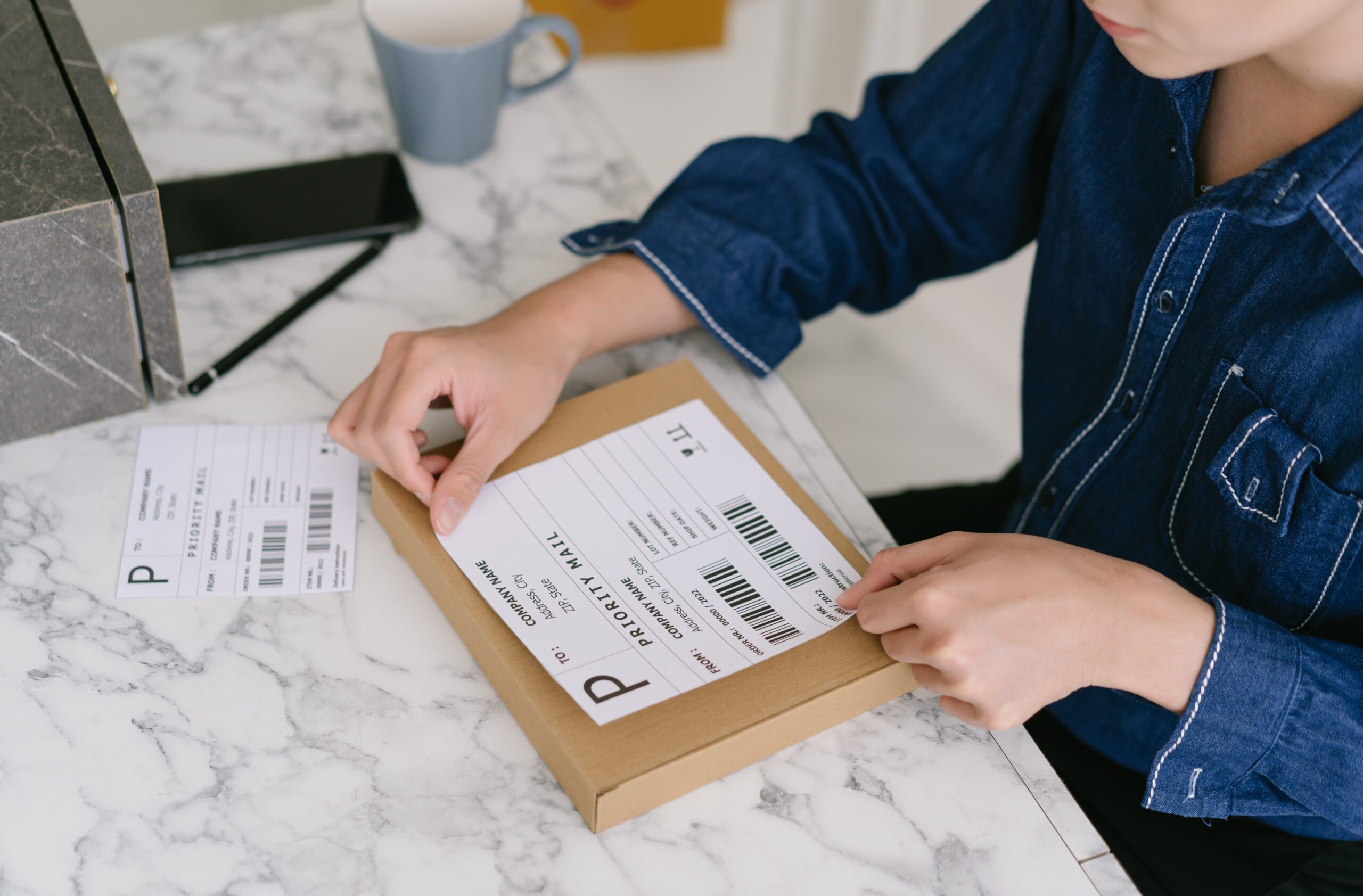 packing 2-day shipping product for ecommerce business