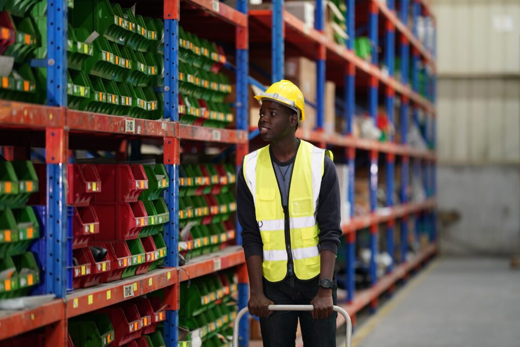 managing excess inventory: how to avoid overstock and optimize warehouse operations