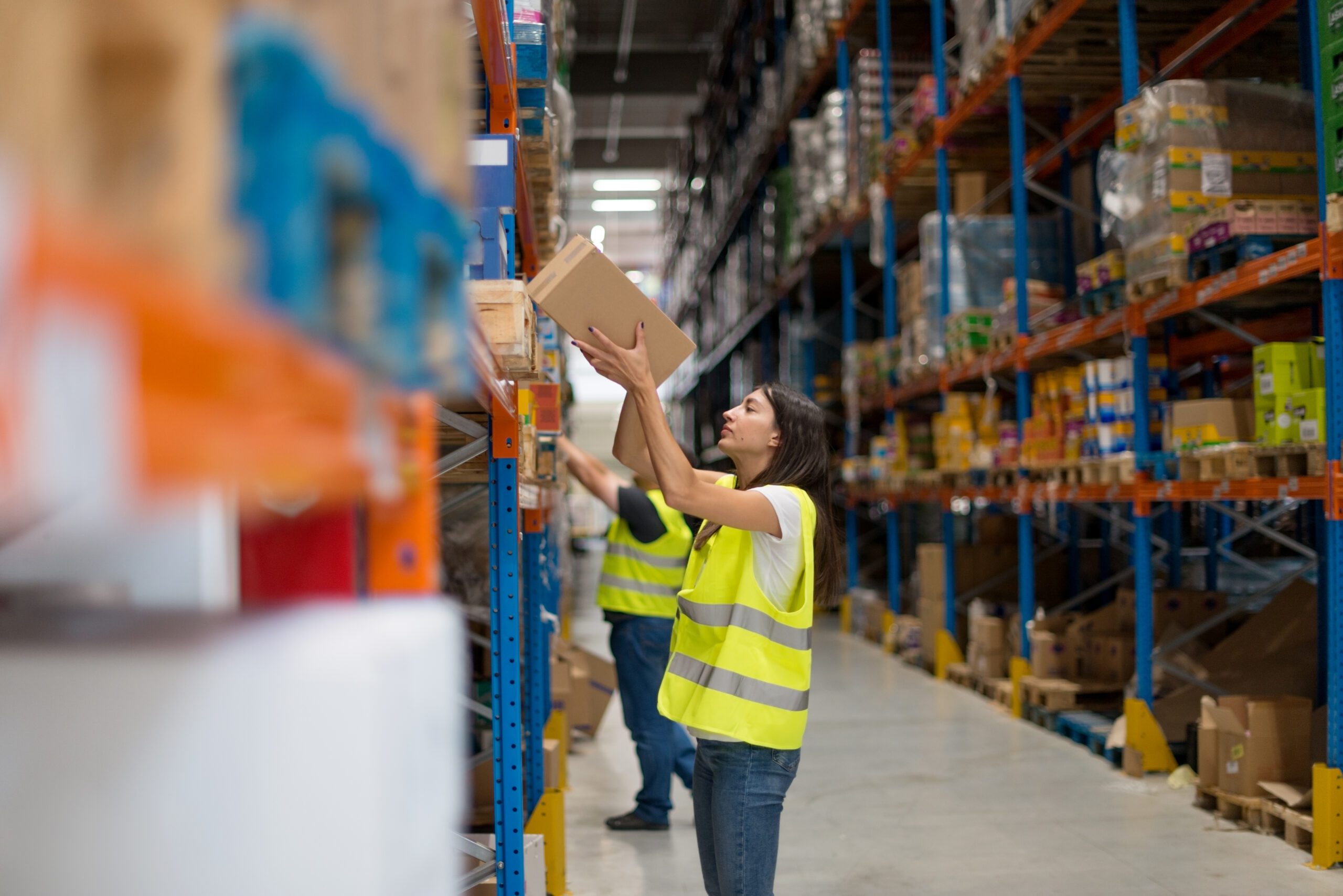 the role of warehouse design in reducing labor costs